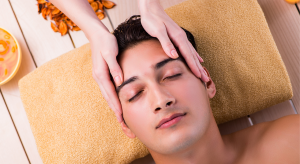 Massages crânienne relaxe l'esprit 