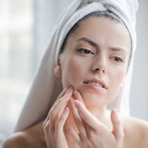 Soin de visage : les étapes clés pour une peau  éclatante et saine