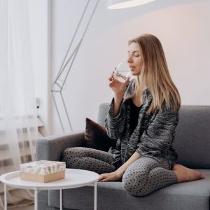 Comment l&rsquo;alimentation influence la rétention d&rsquo;eau et les solutions pour y remédier ?